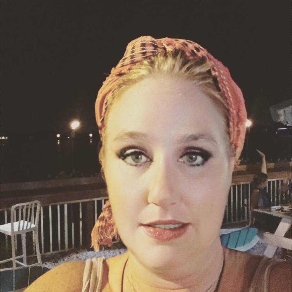 Meet your Posher, Bobbi